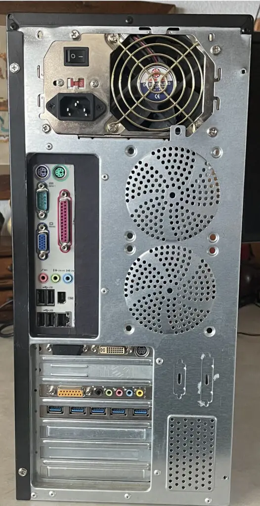 Gateway Retro P4 Rear with IO