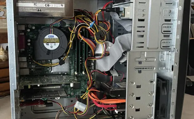 Gateway Retro P4 System