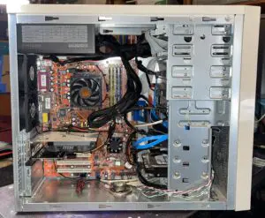 Foxconn WinFast NF4SK8AA-8EKRS